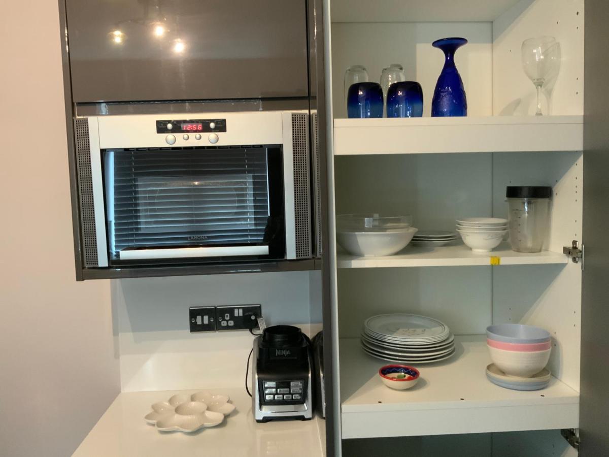 לונדון 2 Bedroom Apartment Near Southfields מראה חיצוני תמונה